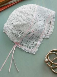•Presencia Fincrochet Cotton, size 60, 1 ball of White for the Bonnie Rose Baby Bonnet to Crochet by Laura Ricketts Credit: Photograph by Joe Coca from the May/June 2016 issue of Interweave’s PieceWork magazine. Copyright © F+W Media 2016